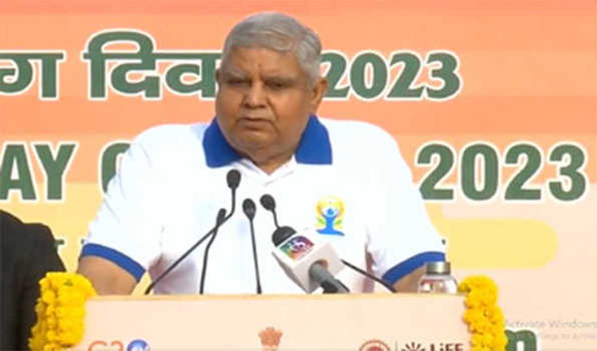 योग शून्य बजट वाला स्वास्थ्य बीमा, भारत के प्रयासों से बना वैश्विक पर्व : धनखड़